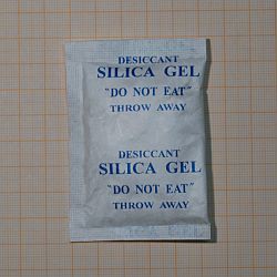 Zeige Details für Trockenbeutel Tyvek 10 g Silica Gel farblos Bild von Trockenbeutel Tyvek 10 g Silica Gel farblos