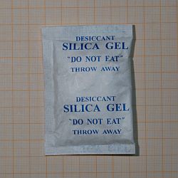 Internethandel Opsölder. Trockenbeutel Tyvek 10 g Silica Gel farblos